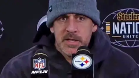 Aaron Rodgers Early Life and Education