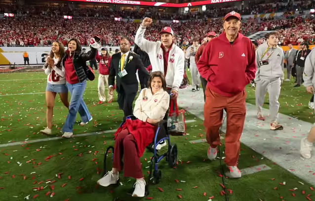 Elsa Mendoza Parents and Siblings